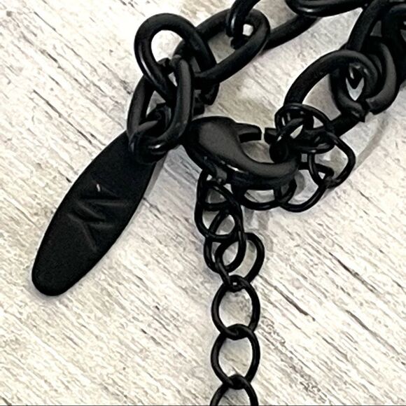 NY collection black beaded cluster necklace - Picture 6 of 9